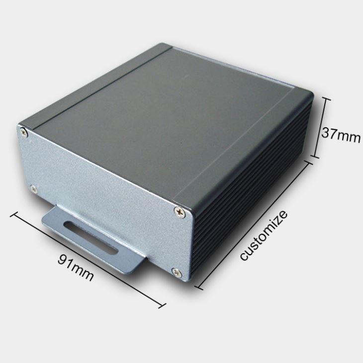 Aluminium extrusiebox